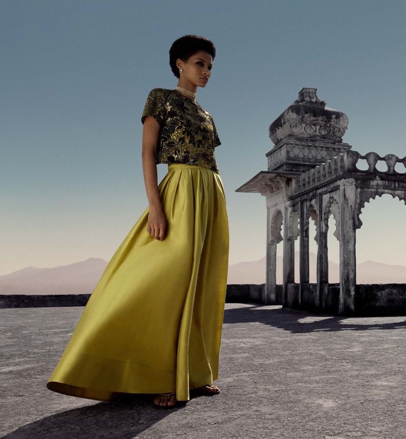 imagen 3 de El otoño de Dior se inspira en los ricos textiles de la India.