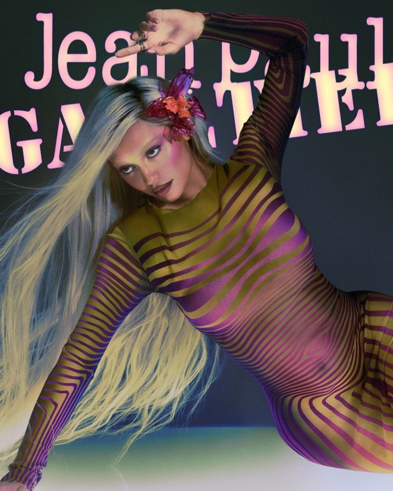 imagen 3 de Flores 2023: Kylie Jenner pone cuerpo y rostro a la lo nuevo de Jean Paul Gaultier.