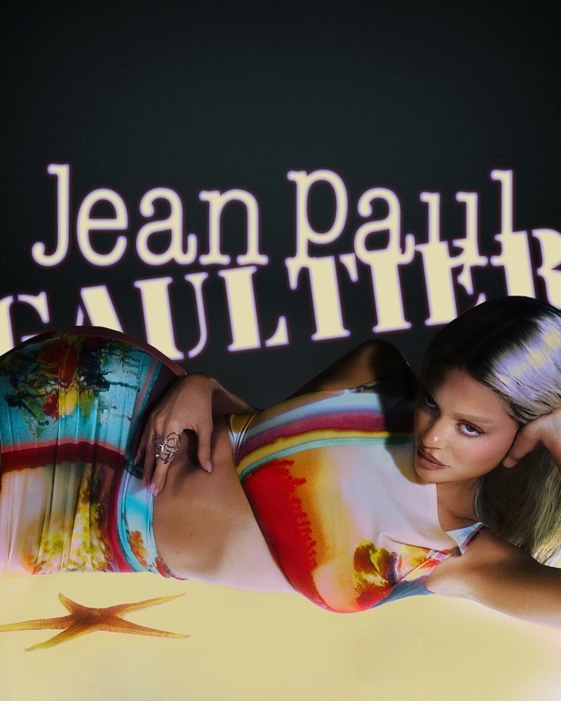 imagen 4 de Flores 2023: Kylie Jenner pone cuerpo y rostro a la lo nuevo de Jean Paul Gaultier.