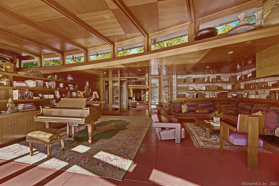 imagen 12 de Se vende Casa Tirranna, diseñada por Frank Lloyd Wright.
