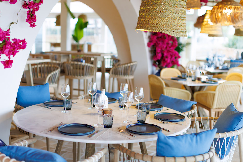 imagen 13 de Ammos Greek Restaurant & Beach: cocina griega en Ibiza.