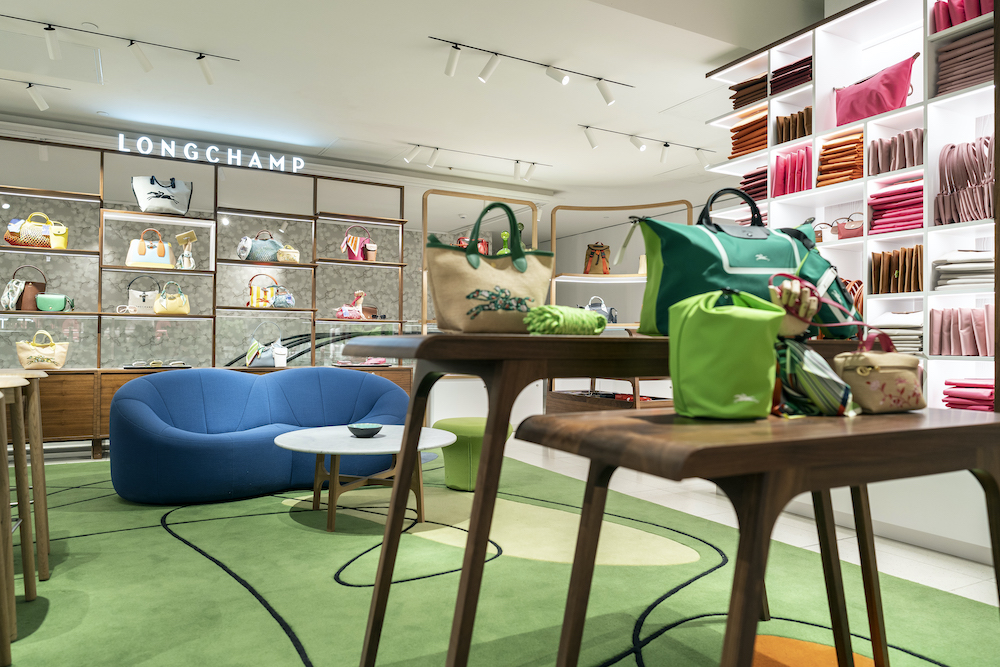 Longchamp remodela su espacio Corte Inglés de Castellana. - LOFF.IT
