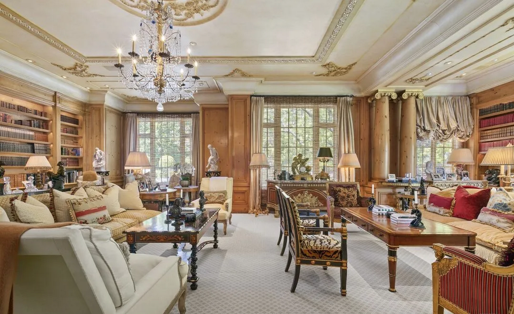 imagen 23 de Rod Stewart vende su espectacular mansión en Beverly Hills.
