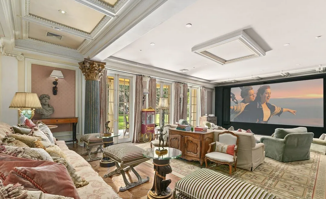 imagen 33 de Rod Stewart vende su espectacular mansión en Beverly Hills.
