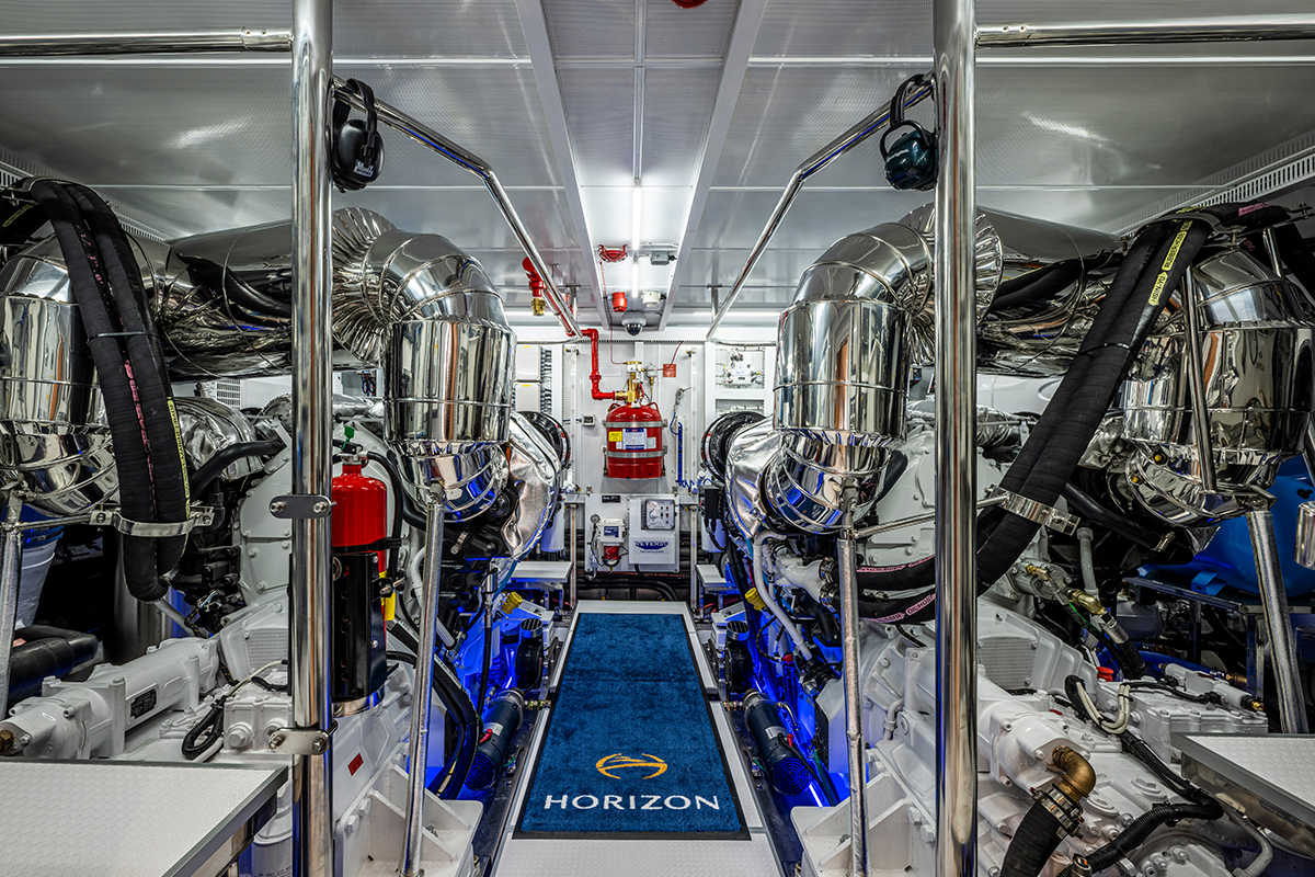 imagen 24 de Así es el interior del Issimo de Horizon Yachts.