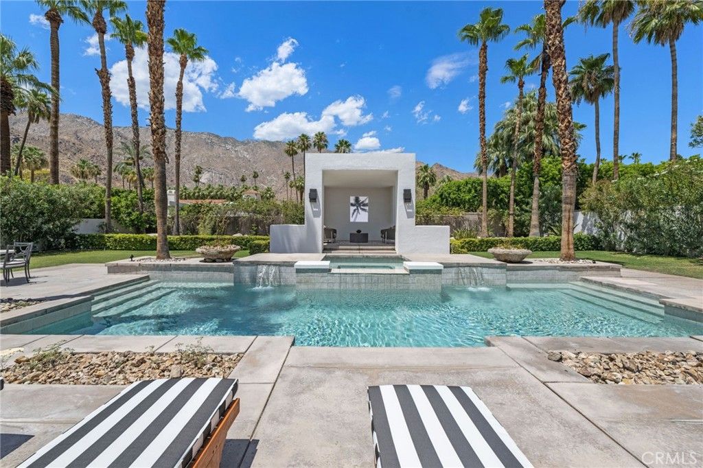 imagen 11 de Casa Elizabeth: sale a la venta el que fuera el refugio de Elizabeth Taylor en Palm Springs.