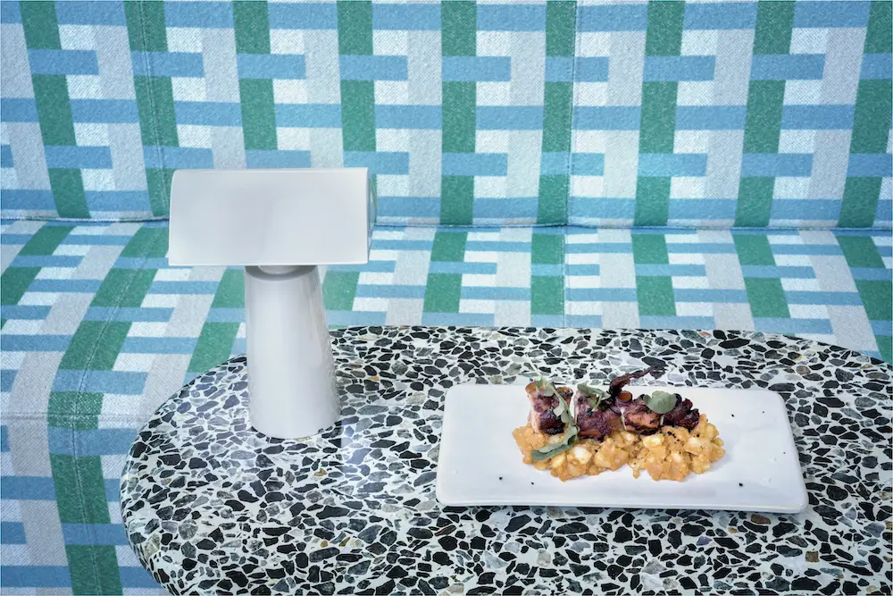 imagen 6 de La Santa María Gastrobar, un restaurante diseñado por Jaime Hayon.