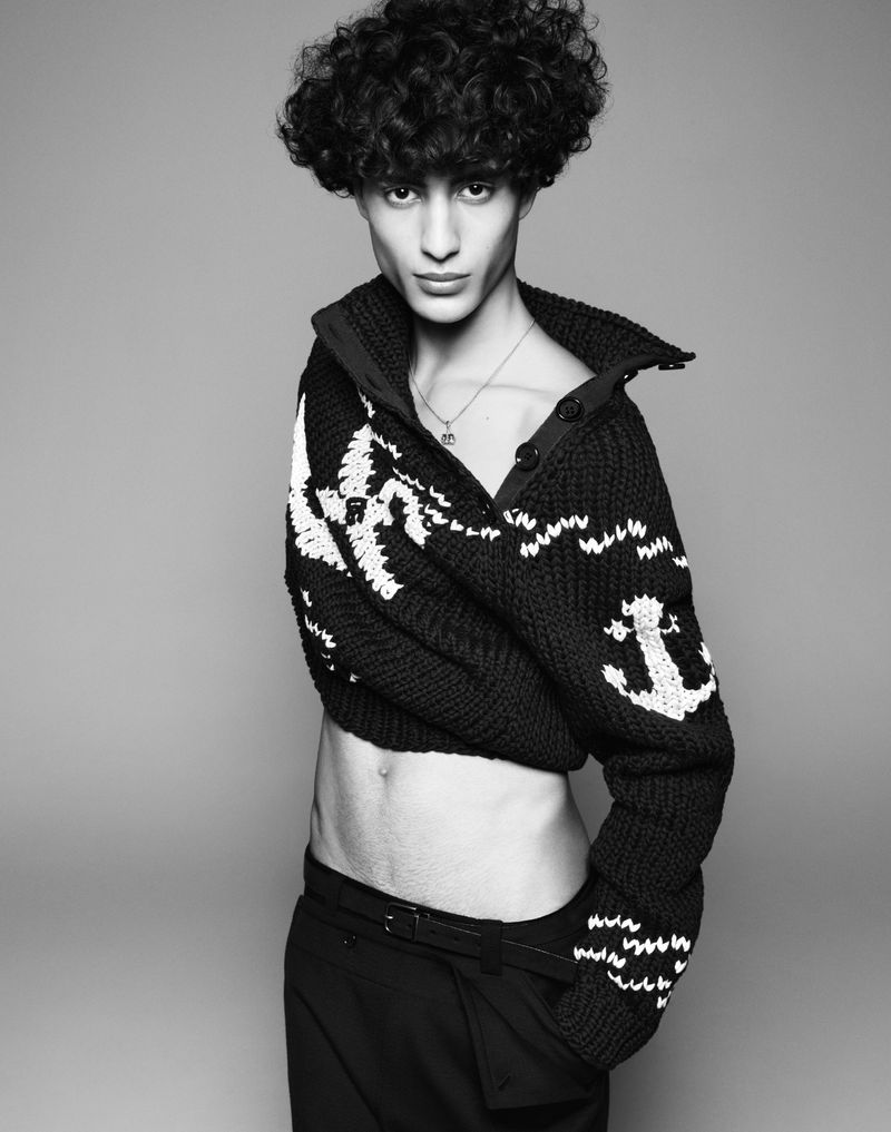 imagen 6 de Dolce & Gabbana: el negro también es un color primaveral.