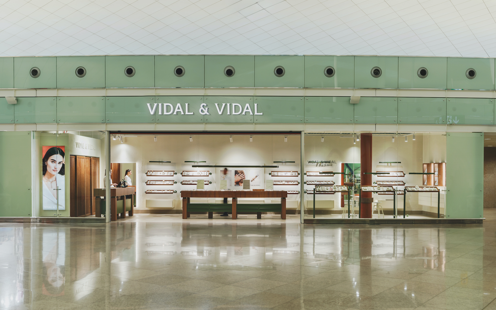 imagen 1 de Vidal & Vidal estrena boutique en Barcelona.