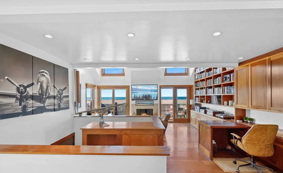 imagen 7 de Se vende la casa de Santa Mónica en la que Donald Sutherland vivió más de 30 años.