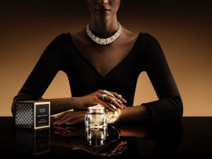 Messika y Estée Lauder, una colaboración de diamante.