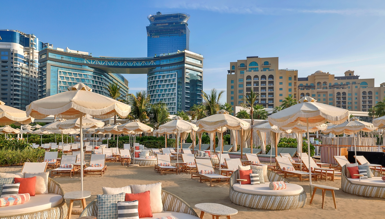 imagen 1 de NH Collection Dubai The Palm, un hotel de lujo para un viaje de escándalo…