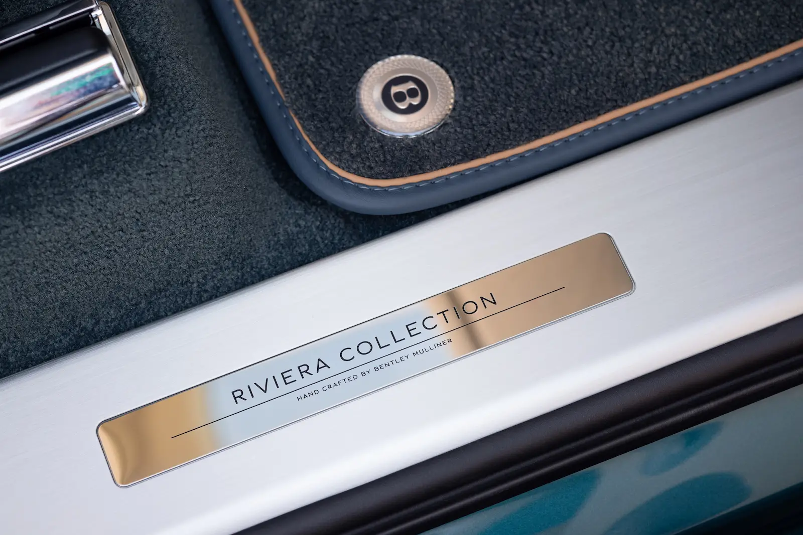 imagen 11 de Bentayga EWB Azure Riviera Collection, la inspiración náutica de Bentley.