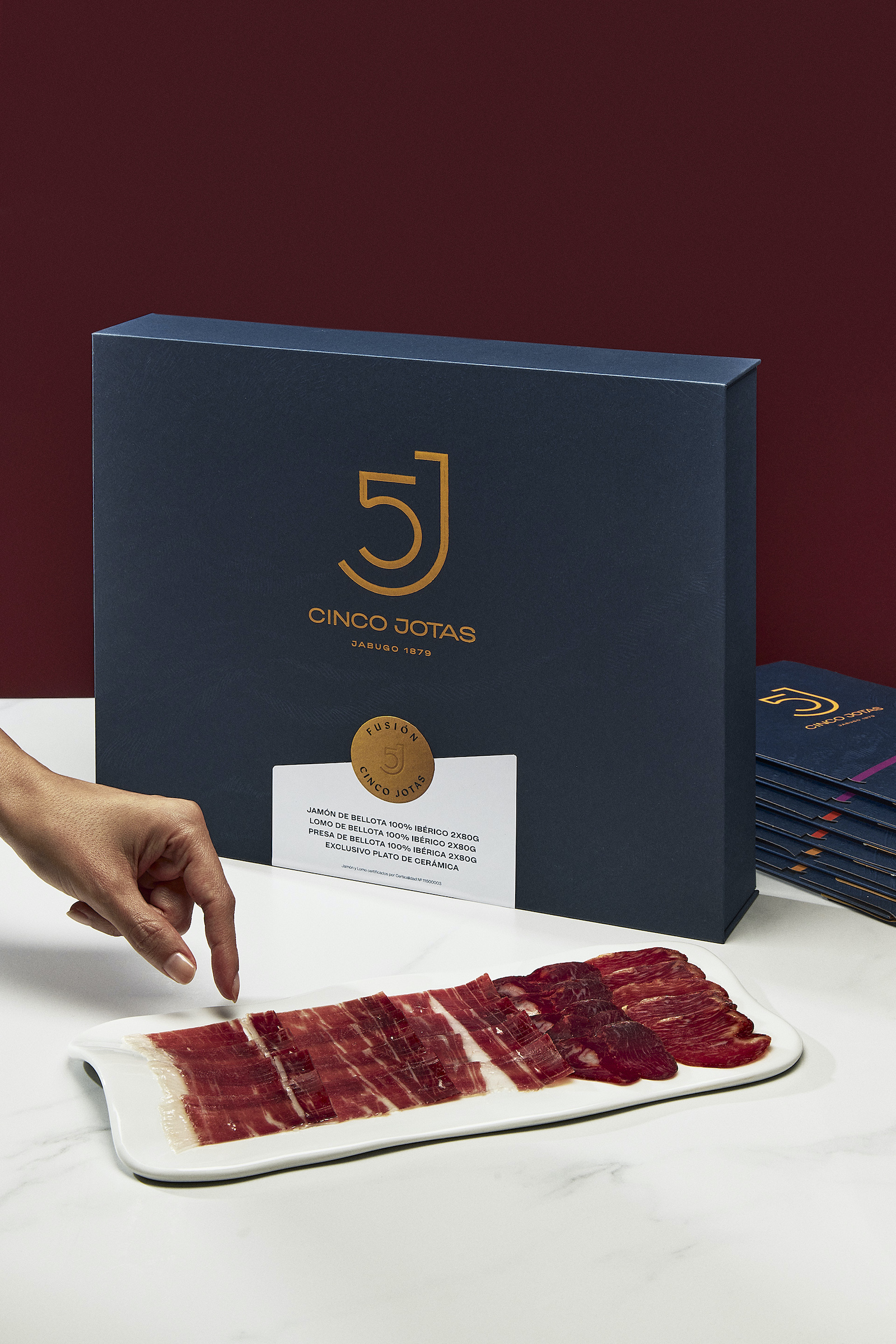 imagen 7 de Cinco Jotas o el lujo del mejor jamón de Jabugo.