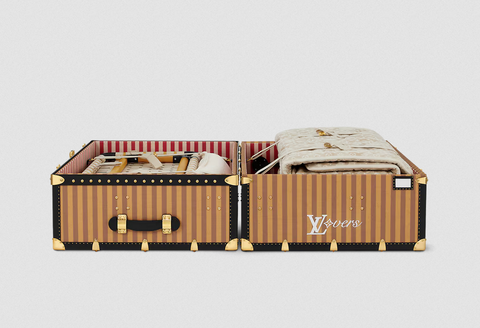 imagen 5 de Louis Vuitton renueva sus baúles cama.