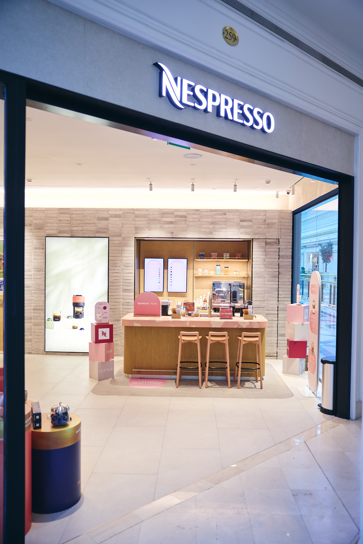 imagen 3 de Nespresso to Go en Gran Plaza 2, Madrid.