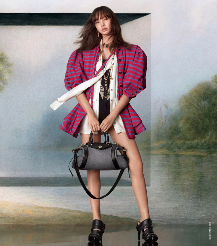 imagen 5 de Así es la primavera que viste Louis Vuitton.