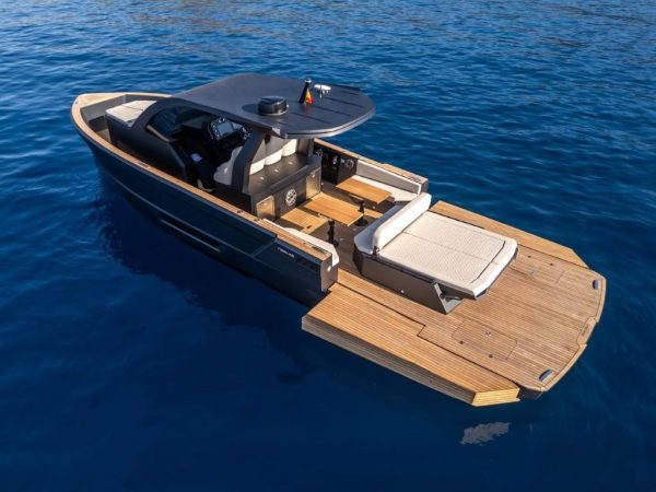 Maxim Yachts se presenta en Dubái.